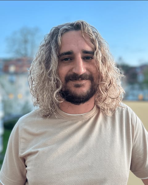 Portrait of Armon Simonett