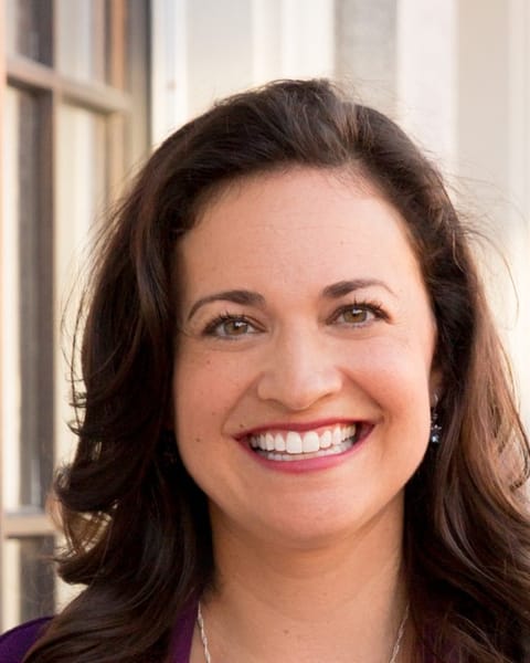 Portrait of Jennifer Felsted-Knight