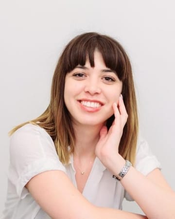Portretul lui Oana Grosu
