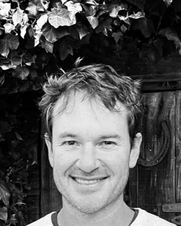 Portrait of Rob Arnott
